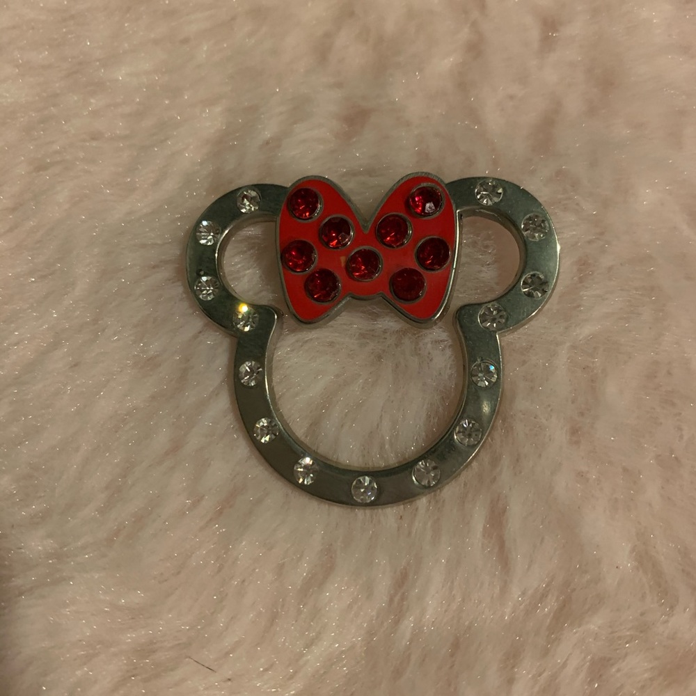 Minnie head pin